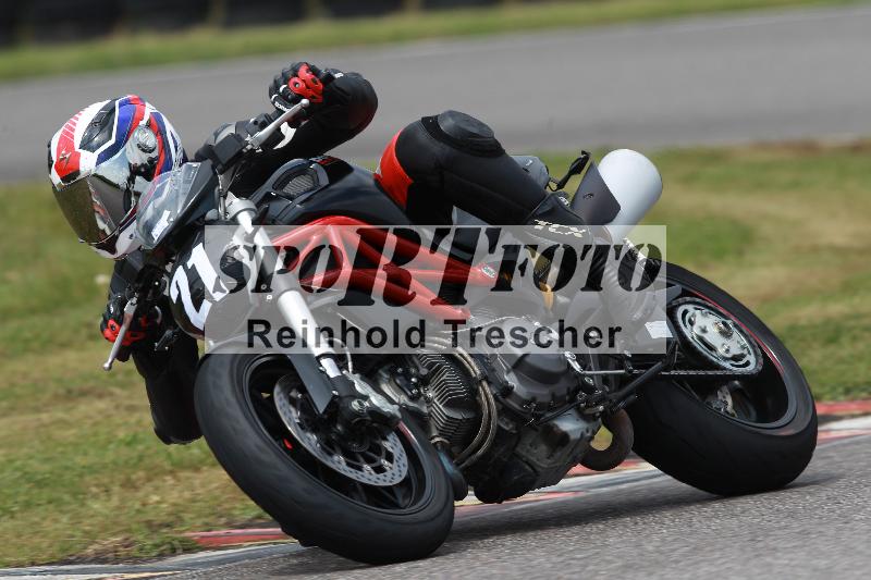 Archiv-2022/13 25.04.2022 Plüss Moto Sport ADR/Freies Fahren/21